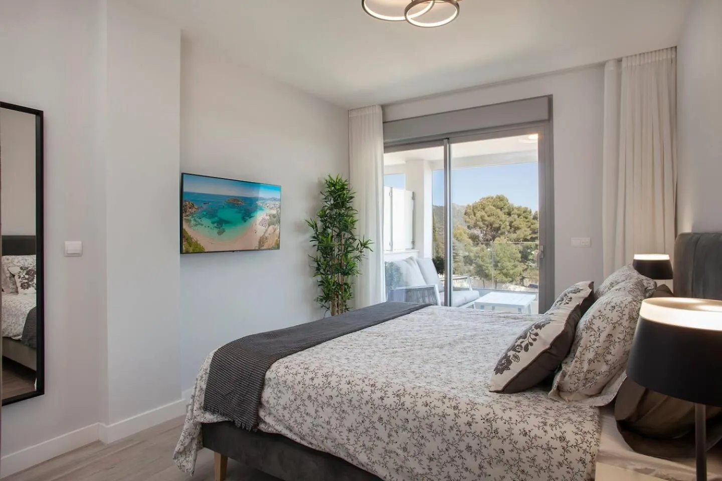 Apartment With Open Sea Views In Mijas Pueblo 0*,